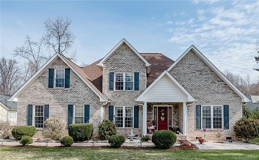 104 Ardmore Place sold home in Blackberry Creek, Mooresville, NC