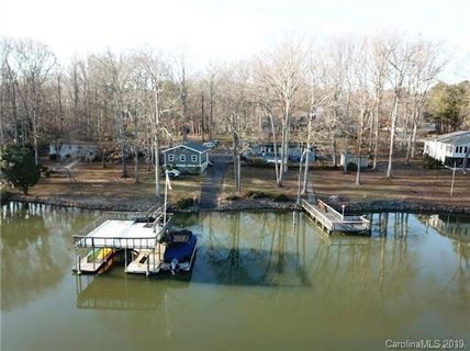 482 Greenbay Road