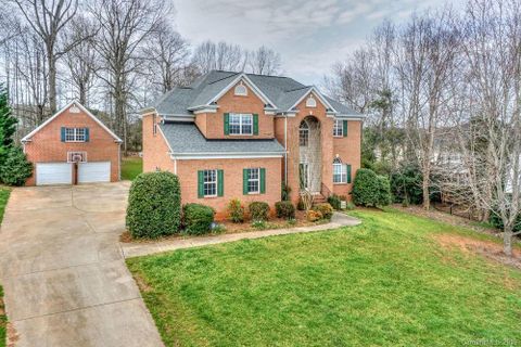 112 Castle Tower Drive