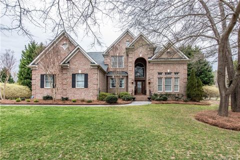 2772 Harlinsdale Drive