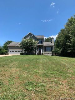 1136 Mulberry Lane