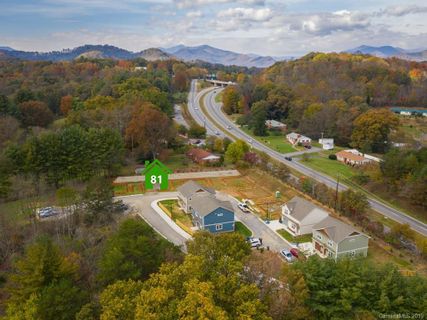81 Towne Place sold home in Towne Place, Clyde, NC
