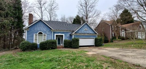 2142 Highland View Lane