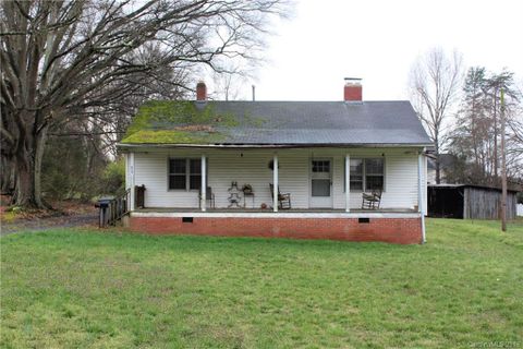 Previously sold for $162,000