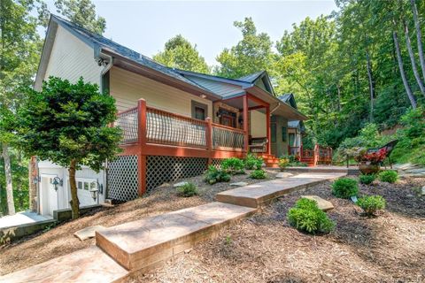 43 Garren View Drive sold home in Garren Woods Estates, Fairview, NC