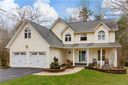 6 South Oaks Circle sold home in Asheville, SC
