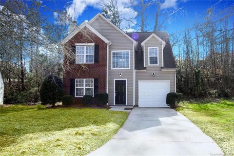 5210 Grass Run Court sold home in Grass Meadows, Charlotte, NC