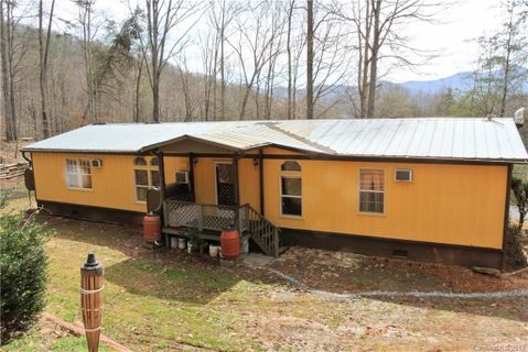 58 Holly Ridge Road sold home in Holly Ridge, Candler, NC