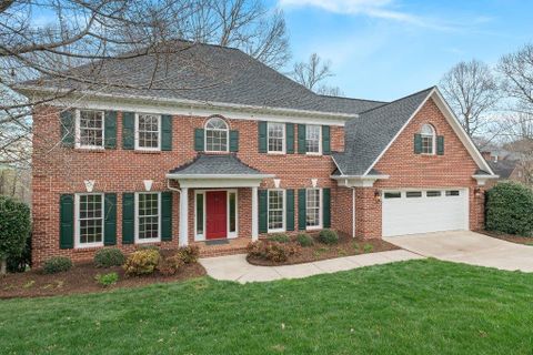 1962 5th Street Lane sold home in Laurel Forest, Hickory, NC