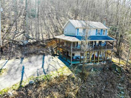 842 Grouse Road