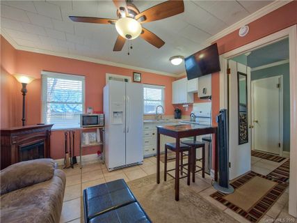 1555 Soco Road 7 sold home in Leatherwood Cottages, Maggie Valley, NC