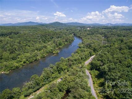 94 Lot 16 Parkway Crescent sold home in Riverwind, Arden, NC