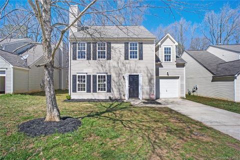 5231 Grass Ridge Drive sold home in Grass Meadows, Charlotte, NC