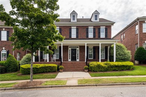244 Hawthorne Park Avenue 61