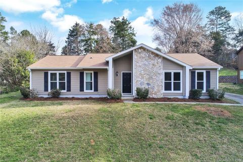 8315 Rittenhouse Circle