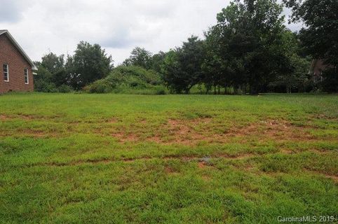 Lot 8 Beechmont Drive