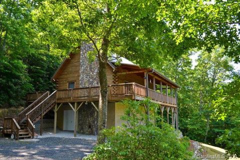 2569 Linville Dr