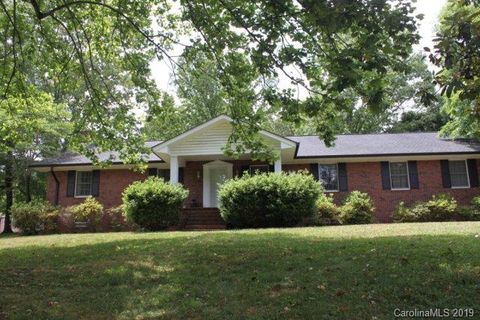 111 Wedgewood Dr sold home in River Park, Morganton, NC