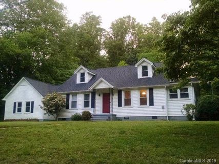 3440 Us 221 South