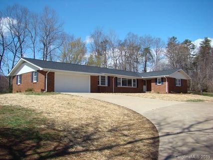 6400 Us Hwy 221 South