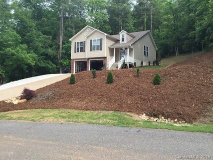 260 Doe Run sold home in River Glen, Morganton, NC