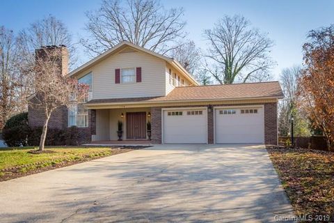 104 Pinewood Drive