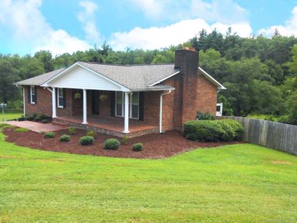 44 Golden Leaf Drive