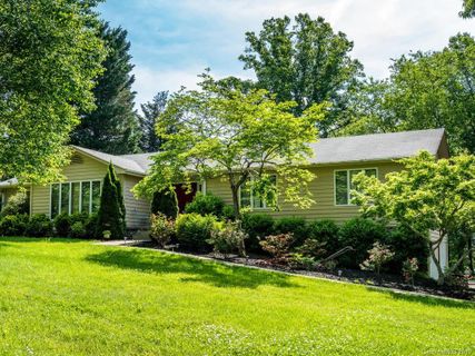 45 Applecross Road sold home in Kirk Glen, Weaverville, NC
