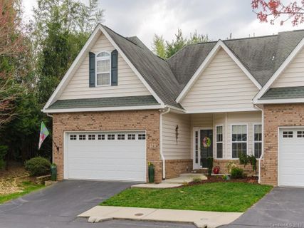 120 Victoria Park Drive
