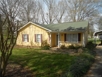 513 Cresthaven Drive