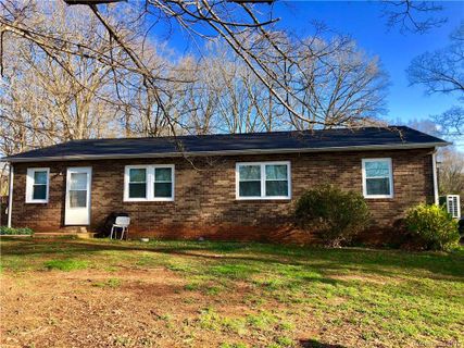 1714 Lakeview Drive sold home in Lake View, Statesville, NC