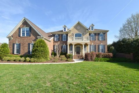 300 Silent Meadow Court 0.82 acres