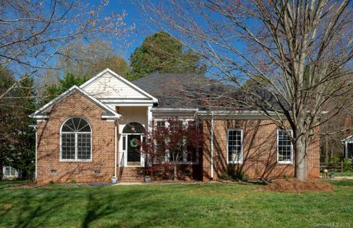 630 Tysons Forest Drive