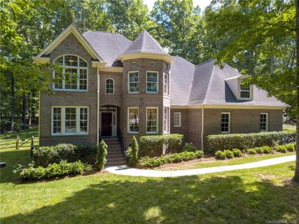704 Lake Stone Drive