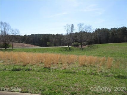 611 Muirfield Drive sold home in Muirfield, Albemarle, NC