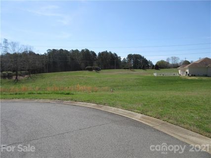 608 Muirfield Drive sold home in Muirfield, Albemarle, NC