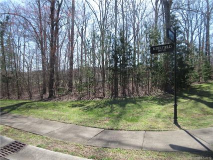 1304 Prestwick Lane