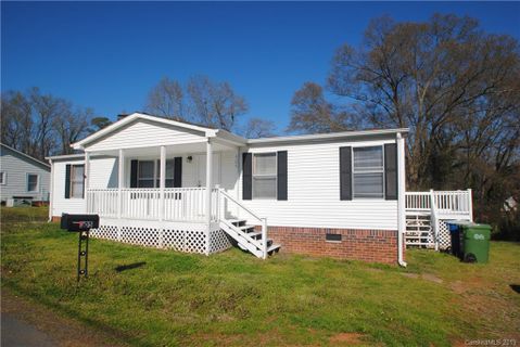 305 Adrian Street