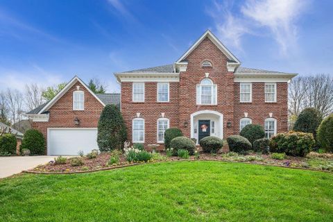 565 19th Avenue Lane sold home in Laurel Forest, Hickory, NC
