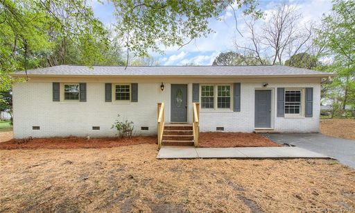 206 Smith Circle