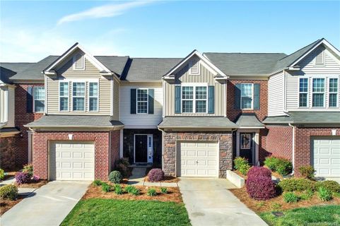 Previously sold for $265,000