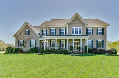 209 Sugar Plum Court