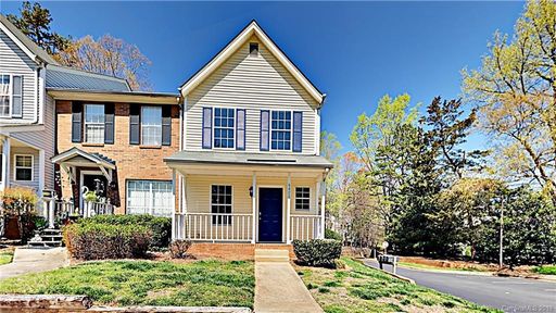 6400 Windsor Gate Lane sold home in Windsor Grove Homes, Charlotte, NC