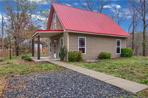 124 Coral Lane