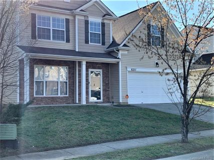 8227 Belmont Stables Drive 65 sold home in Avery Glen, Charlotte, NC