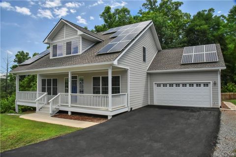 238 Macduff Lane sold home in Brigadoon Estates, Weaverville, NC