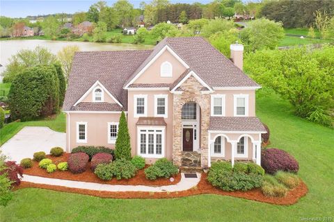 138 Lake Point Drive