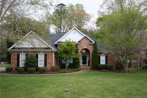1205 Chandlers Field Drive