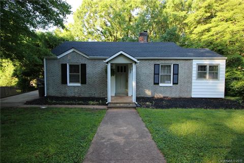 313 Westwood Drive sold home in Westwood, Statesville, NC