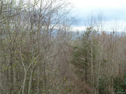 6 Falls View Drive